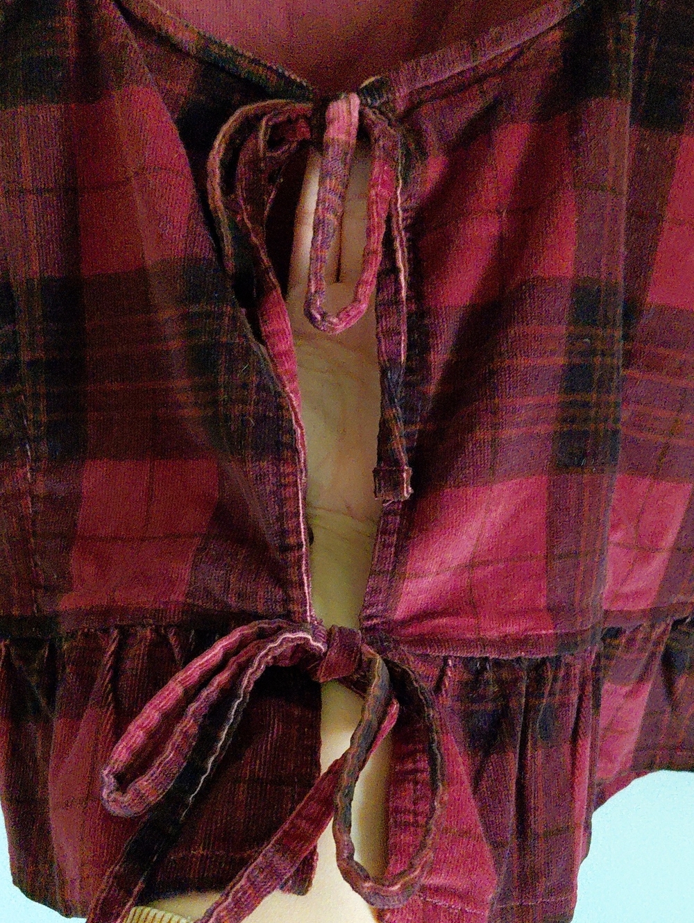 American Eagle Sleeveless Back Bow Peplum Tank Top Red Plaid Velvet Boxy XXL - Picture 11 of 14